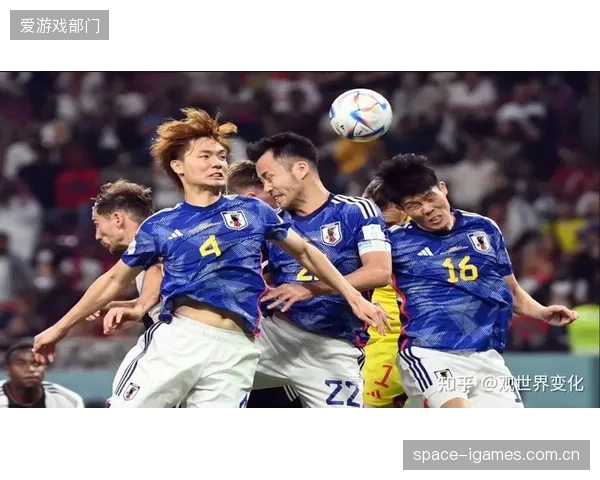 最新排名显示中日足球差距，中国队排名下滑至94位，而日本队稳居亚洲第一。